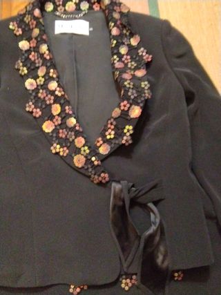 Traje Moskada Talla 40 Negro
