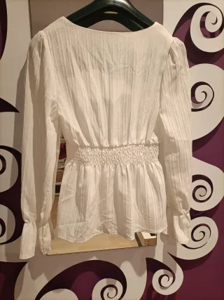 Blusa blanca MUNPER manga larga