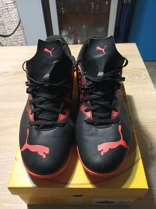 Zapatillas Fútbol Sala Puma Negras Rojas