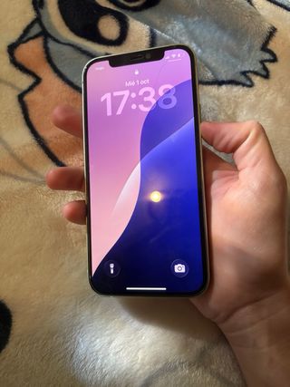 iPhone 12 Apple