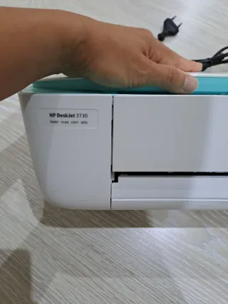Impresora HP DeskJet 3730 Multifunción