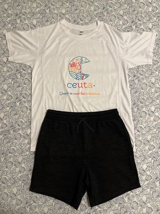 Conjunto camiseta técnica y pantalón corto