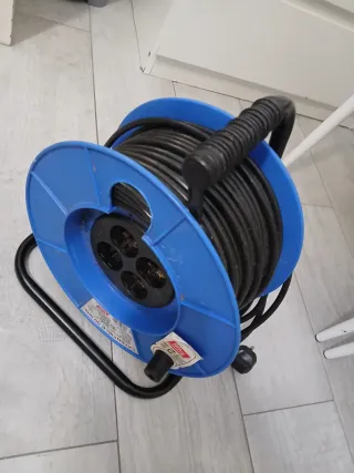Enrollacable 50m 1200W
