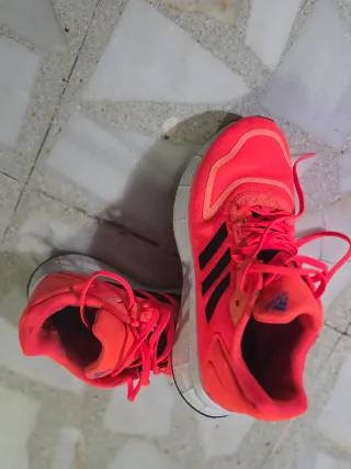 Zapatillas Adidas Deportivas Naranja y Negro