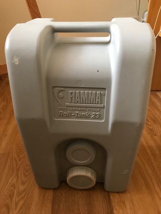 Depósito aguas grises Fiamma Roll-Tank 23