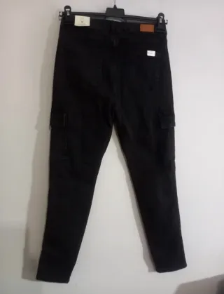 Pantalón cargo skinny M negro