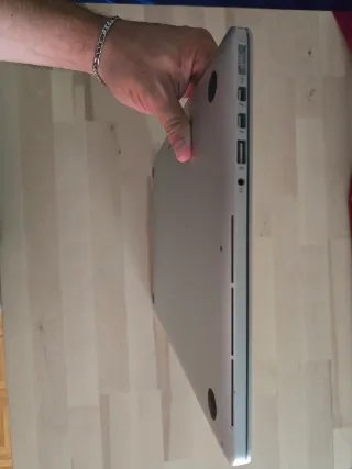 MacBook Pro 15 2015 Plata 16 RAM 256 SSD
