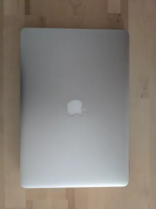 MacBook Pro 15 2015 Plata 16 RAM 256 SSD