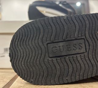 Scarpe Guess nere e oro