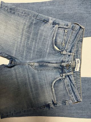 Pantalón vaquero Zara azul