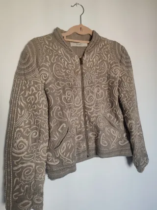 Chaqueta Zara bordada
