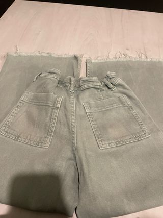 Pantalón niña Zara talla 9 134