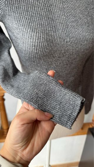 Jersey gris de cuello alto - S