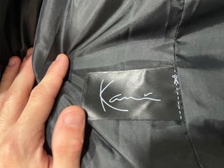 Abrigo Karl Kani Negro