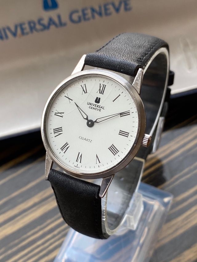 Reloj Universal Genève Quartz Vintage Negro