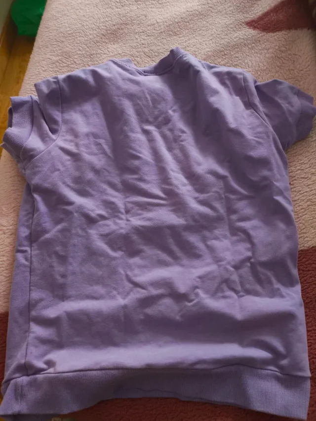 Camiseta Morada Corta