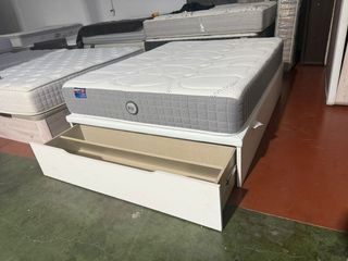CANAPÉ Y COLCHON BULTEX VISCO 150x190