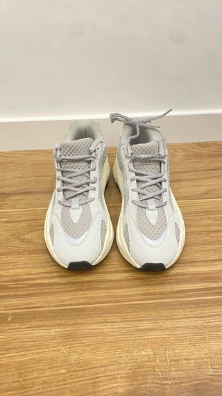 Adidas Yeezy Boost 700 Gris Blanco