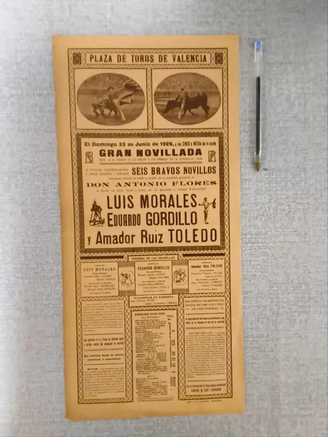 Lote 1 carteles taurinos