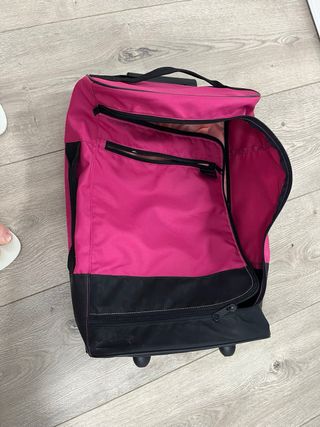 Maleta de viaje con ruedas