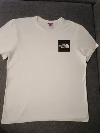 T-shirt The North Face bianca