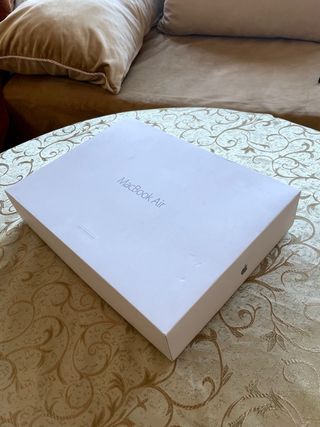 MacBook Air 2017 13” *EN SU CAJA*