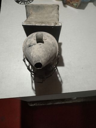 Antico affumicatore per api 