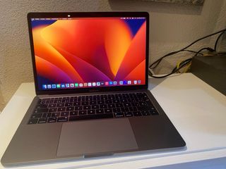 MacBook Pro 2017 Intel Core i7 16GB