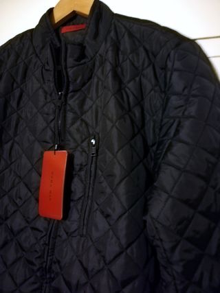 NUEVA. Chaqueta Zara Acolchada Azul Hombre