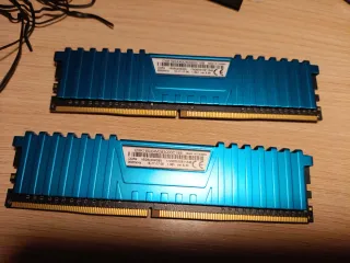 Corsair Vengeance 16GB DDR4 RAM (2x8GB)