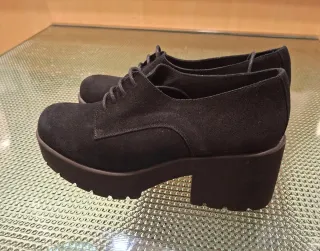 Zapatos de piel negros