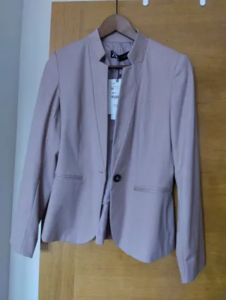 Chaqueta Zara Talla S/36 Nueva con etiqueta