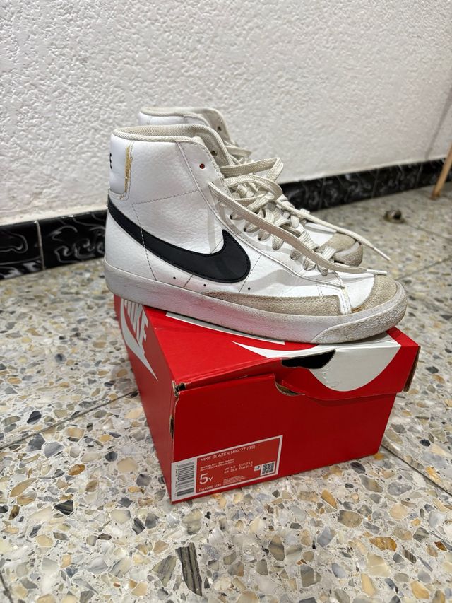 Nike Blazer Mid 77 Talla 37