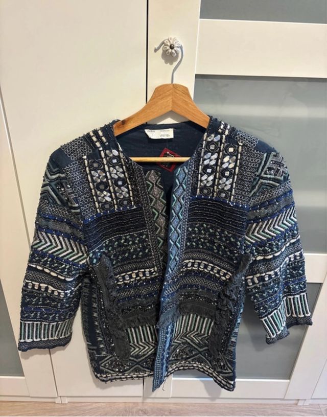 Sobrecamisa Zara abalorios