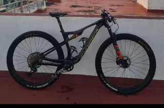Orbea Oiz Carbon 29 Fox