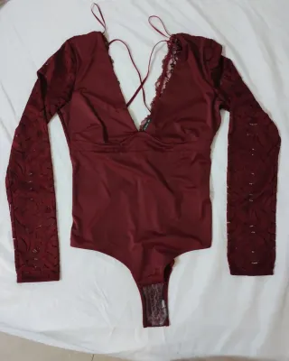 Body Oysho Burdeos talla M sin estrenar