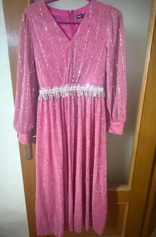 Vestido SHEIN rosa lentejuelas