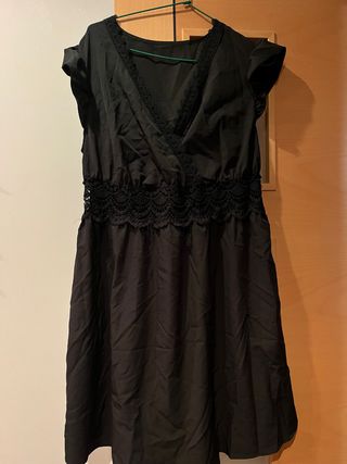 Vestido nuevo negro con encaje