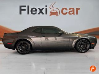 Dodge Challenger R/T Scat Pack Widebody