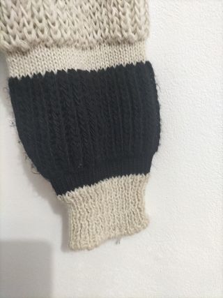 Jersey de cuello alto a rayas elastico corto 