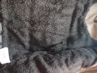 Abrigo niño marrón y negro, talla 14 años