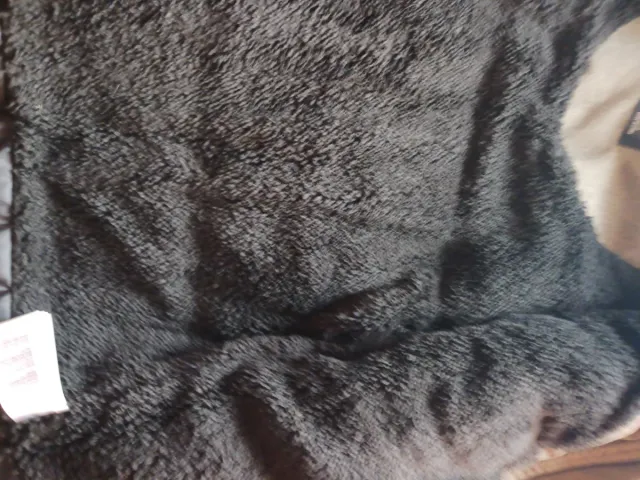 Abrigo niño marrón y negro, talla 14 años