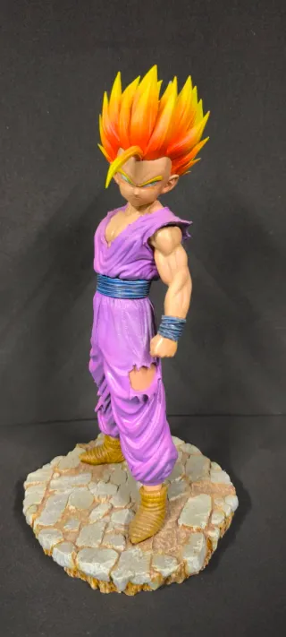 Gohan SSJ2 Figura Resina