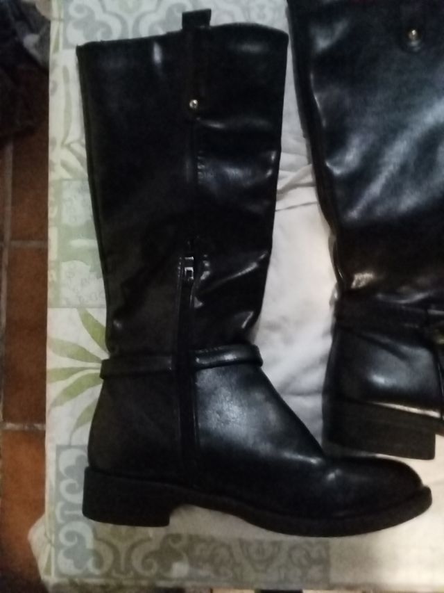 Botas mujer caña alta negras
