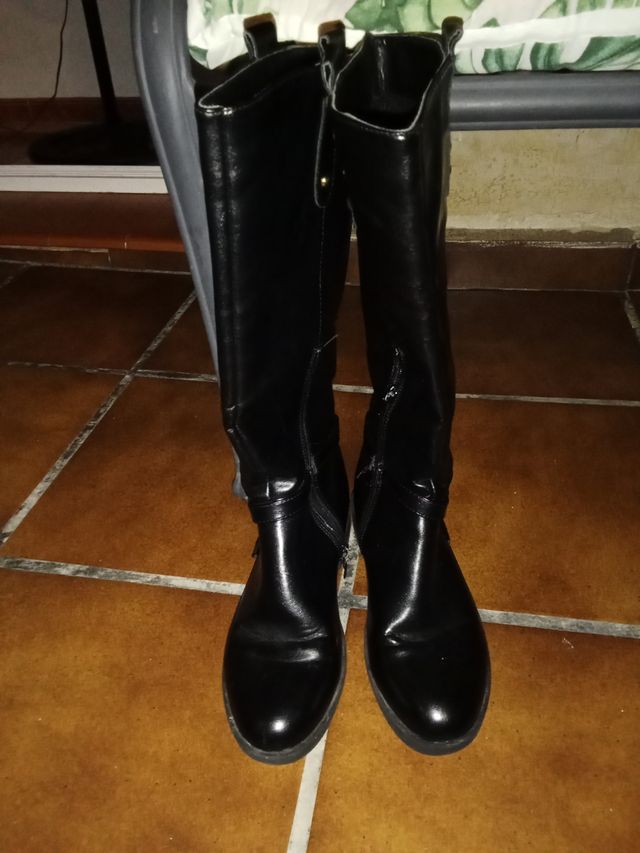 Botas mujer caña alta negras