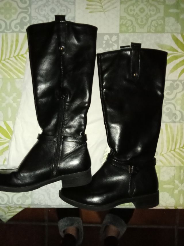 Botas mujer caña alta negras