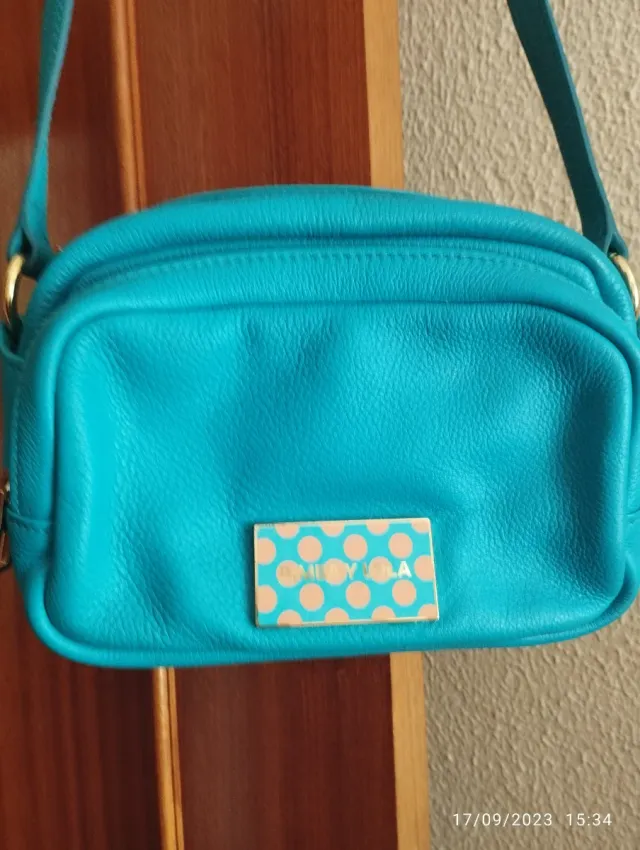 Bolso Bimba y Lola Turquesa y Dorado,piel