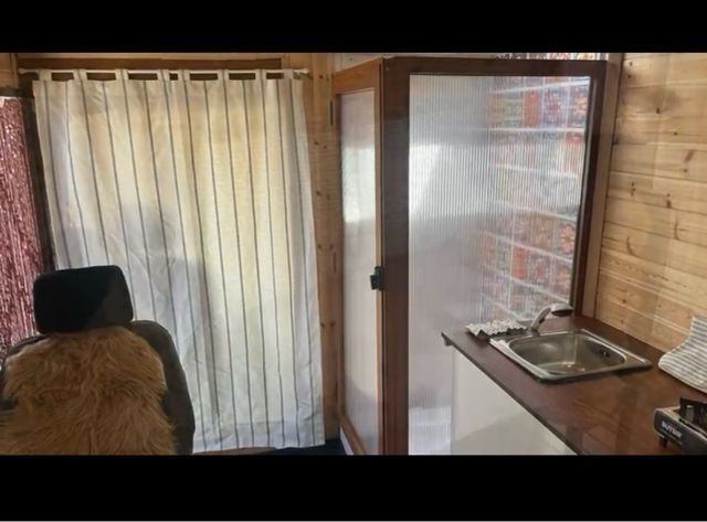 Mercedes-Benz 608 1982