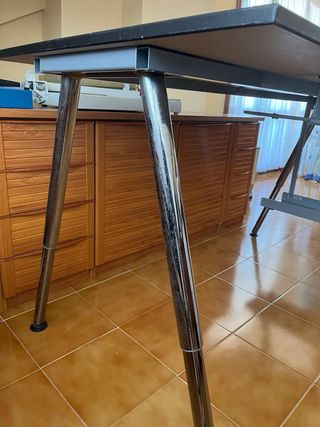 Mesa escritorio regulable