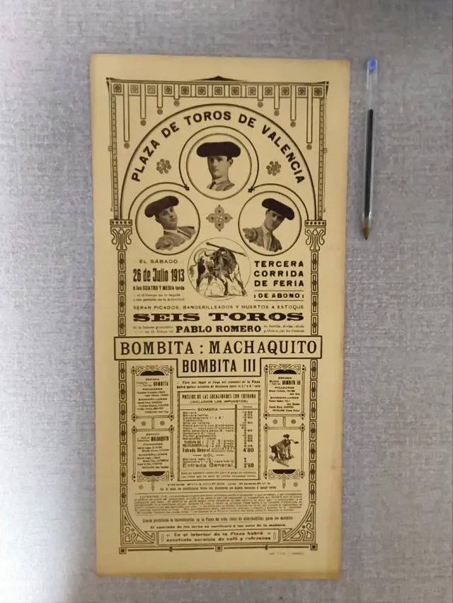 lote 10 carteles tautinos